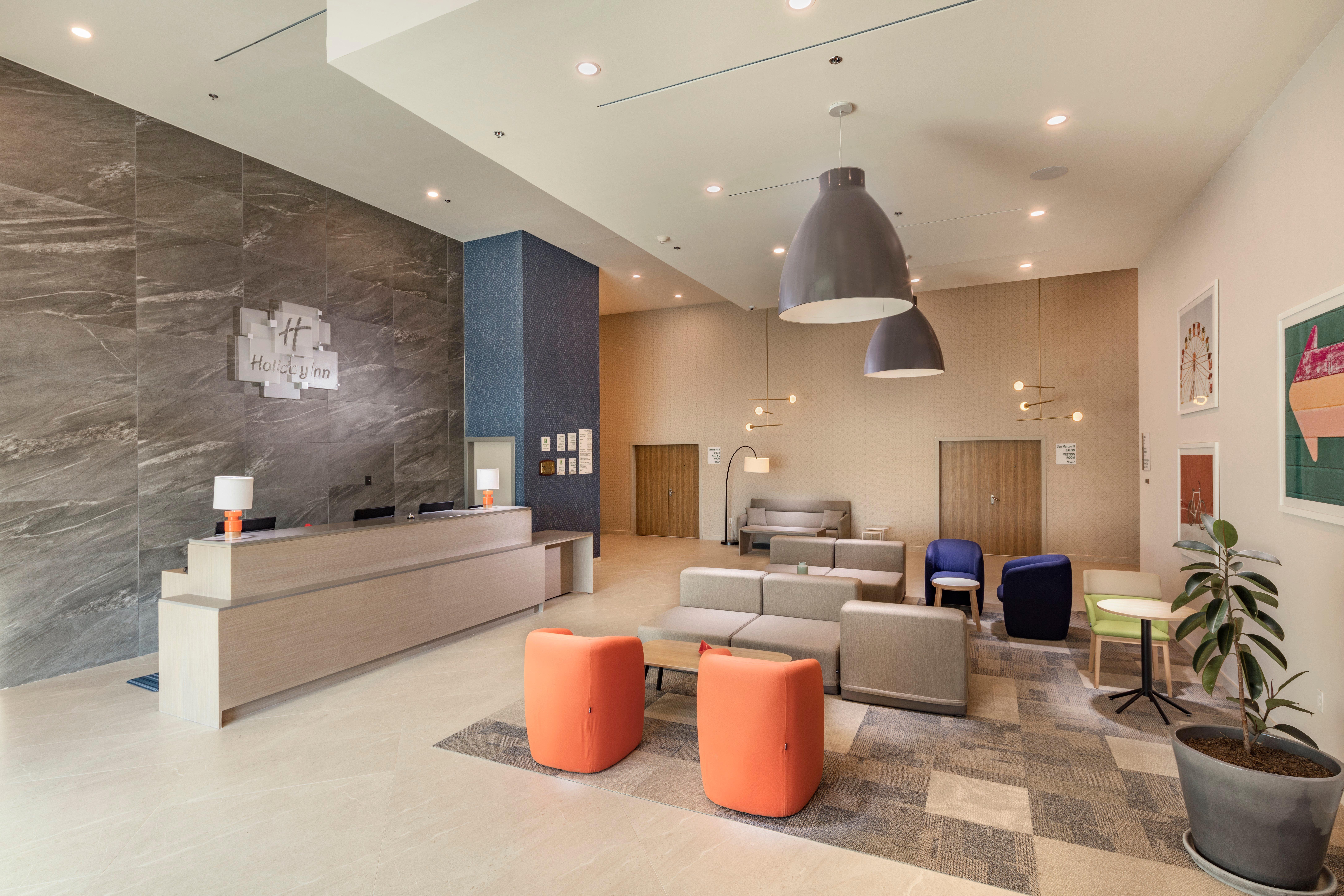 Holiday Inn & Suites - Aguascalientes By Ihg Exterior photo